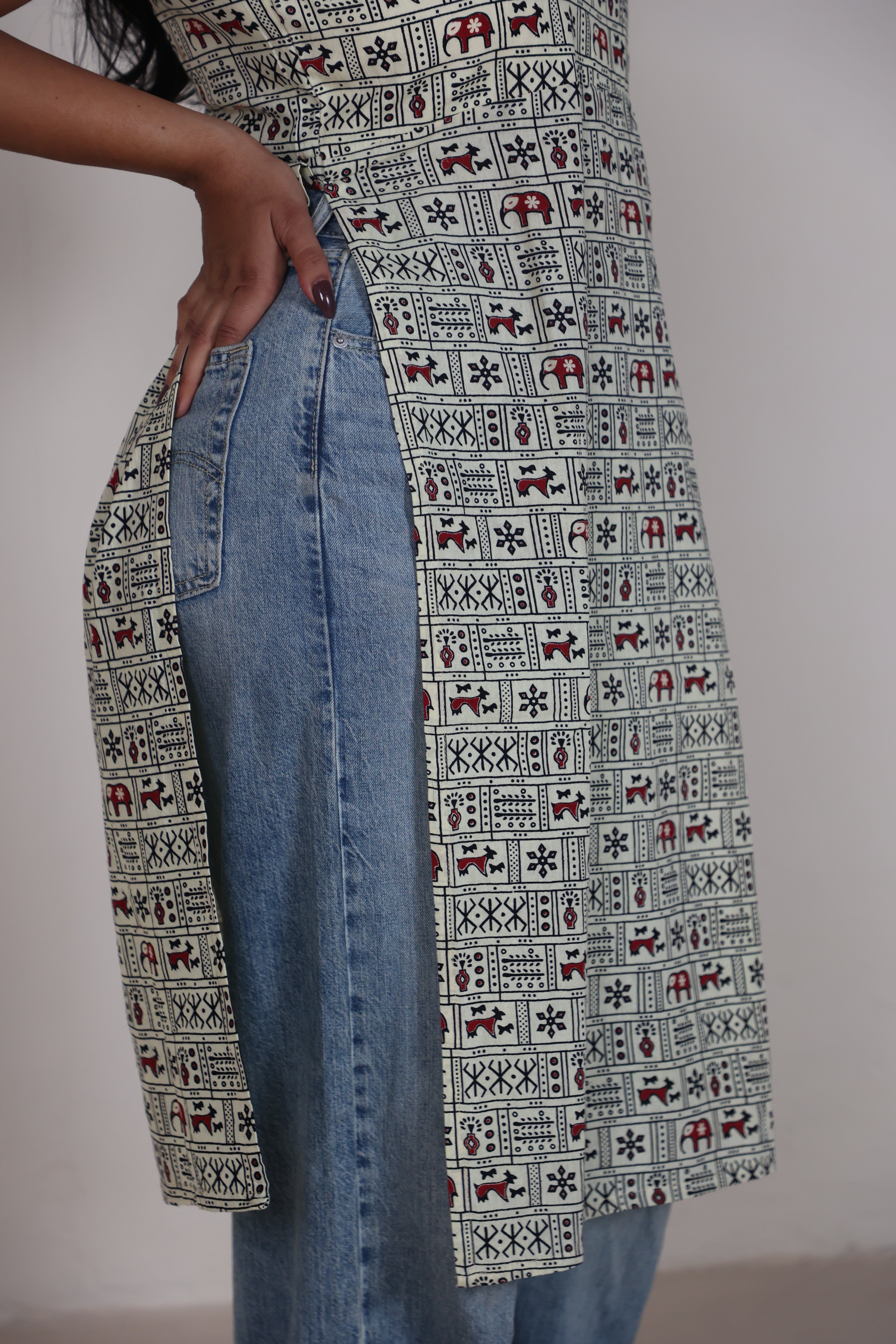 Sakhi Straight Long Kurti