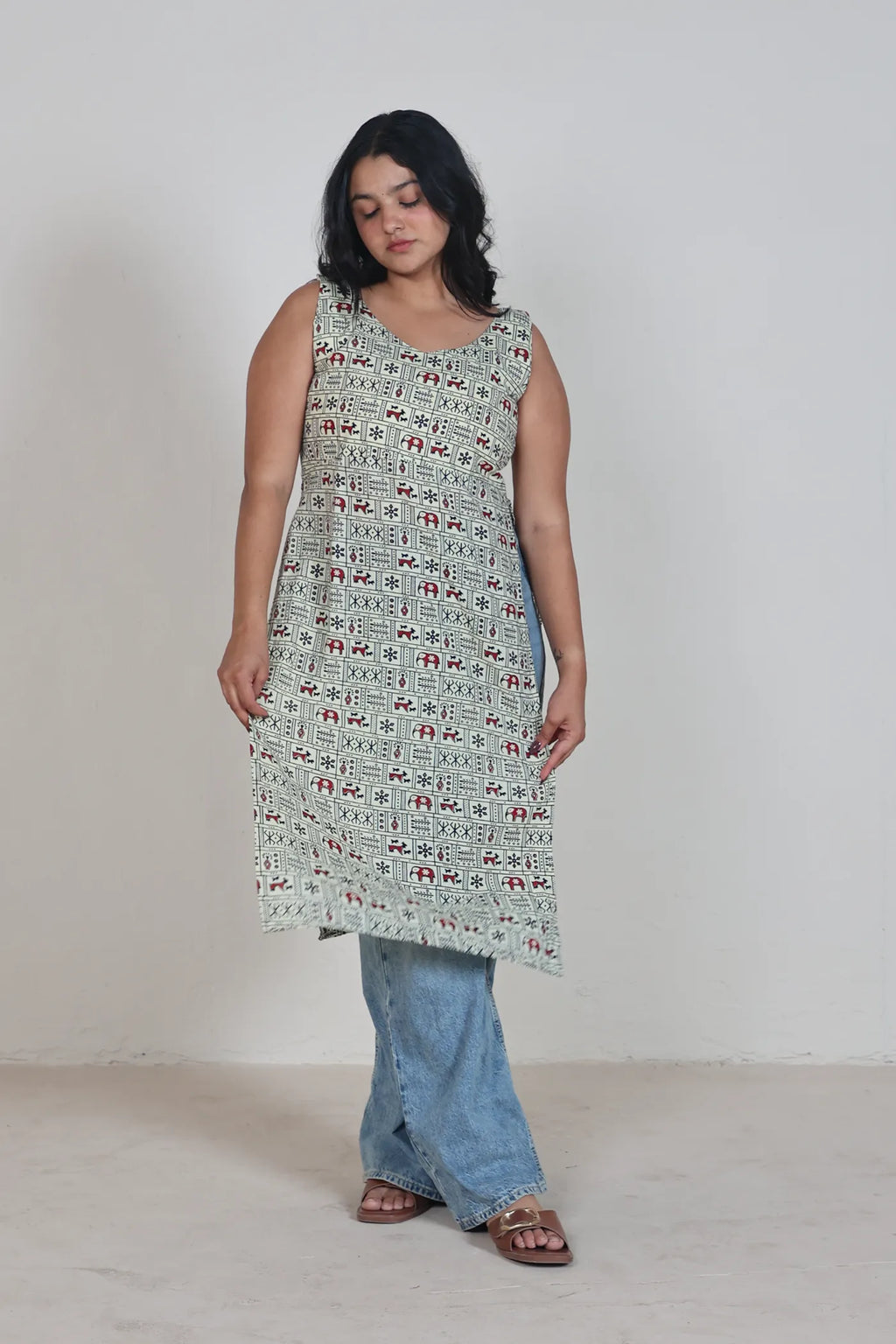 Sakhi Straight Long Kurti