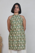 Vaishnavi High Neck Open Back Kurti